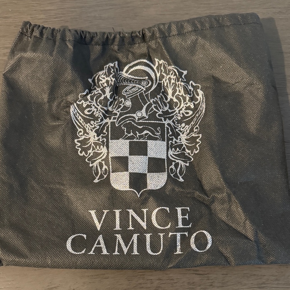 Vince Camuto Pastel Snake Print Crossbody Bag - Picture 3 of 8